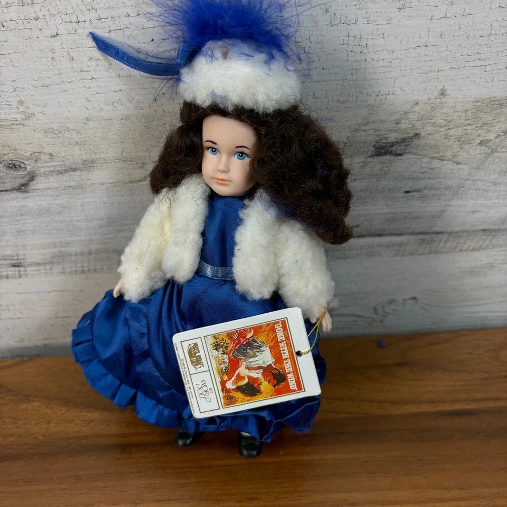 Gone With the Wind World Dolls‎  Scarlett O'Hara, Rhett, Ashley Lot of 8